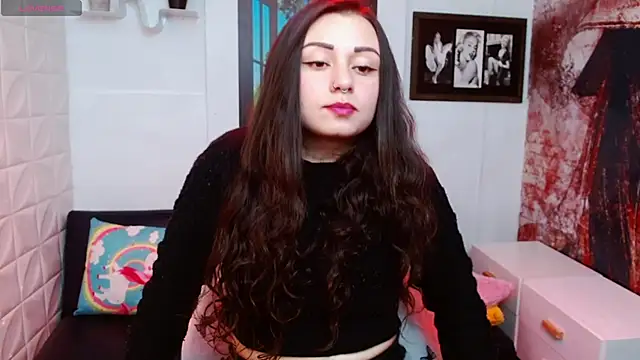 Snapshot of Eva_Roussell chatting on 02/24/26, 02:26 Eva Roussell online show from 02/24/26, 02:26