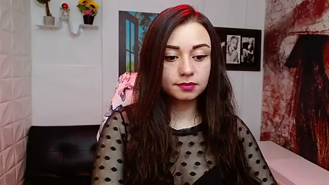 Snapshot of Eva_Roussell chatting on 02/25/26, 05:22 Eva Roussell online show from 02/25/26, 05:22