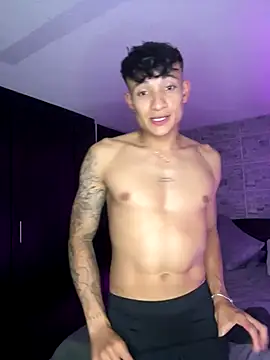 Snapshot of DavisFirb chatting on 09/27/25, 03:00 DavisFirb online show from 09/27/25, 03:00