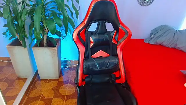 Snapshot of ivy_scorpio chatting on 10/06/25, 02:25 ivy scorpio online show from 10/06/25, 02:25