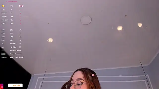 sakura Gomez online show from 02/11/26, 08:25