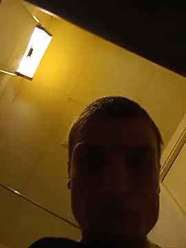 Snapshot of jizzyglizzy92 chatting on 02/12/26, 11:38 jizzyglizzy92 online show from 02/12/26, 11:38