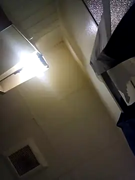 jizzyglizzy92 online show from 03/20/26, 08:41