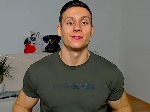 ZeinMiracles online show from 10/27/25, 08:35