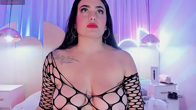 sofiiacarson online show from 02/06/26, 07:28