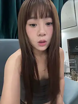 Snapshot of Xiaokui-04 chatting on 10/10/25, 03:22 Xiaokui-04 online show from 10/10/25, 03:22