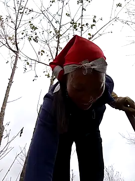 tcm-cute online show from 10/21/25, 02:01