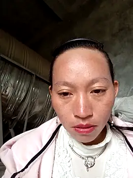 tcm-cute online show from 10/24/25, 04:42