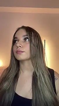 AnnyLopezzz  online show from 11/19/25, 08:20