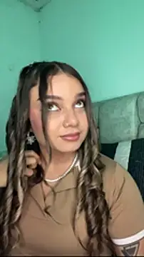 AnnyLopezzz  online show from 02/01/26, 05:17