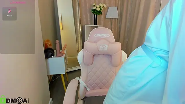 Lea shadom online show from 11/11/25, 01:05