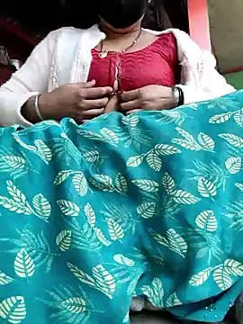 Idhika Handoo online show from 01/18/26, 02:59