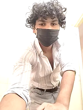 Snapshot of Goodmens5 chatting on 10/16/25, 08:59 Goodmens5 online show from 10/16/25, 08:59