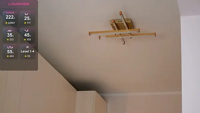 ElaraShine online show from 07/16/26, 04:02