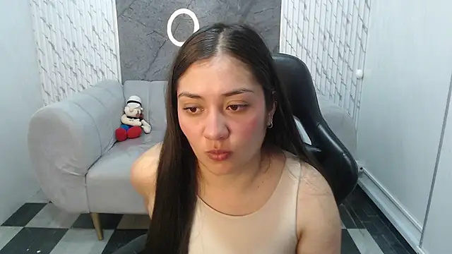 Ivony18 b online show from 10/31/25, 03:18