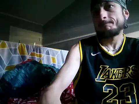 MODEST11 MMiILOO AMARO online show from 10/22/25, 08:36