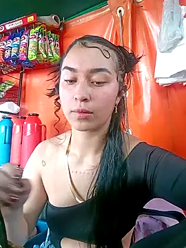 Sol Sunny online show from 04/18/26, 09:15