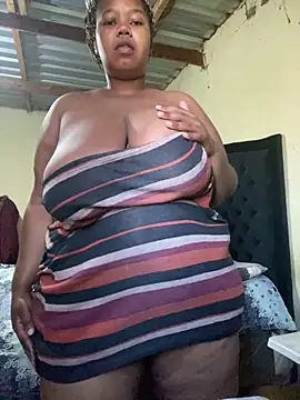 Curvycandy95 online show from 05/25/26, 05:35