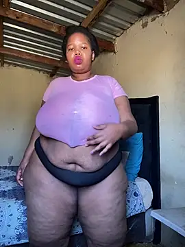Curvycandy95 online show from 07/18/26, 09:24