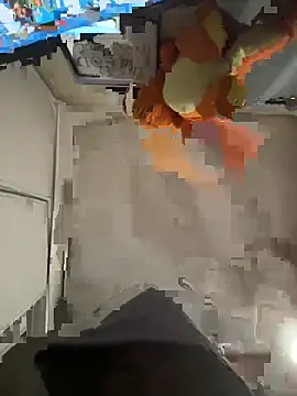 Vic2Big online show from 12/22/25, 03:09