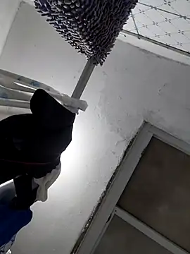 Snapshot of Exotic19cm chatting on 10/19/25, 12:11 Exotic19cm online show from 10/19/25, 12:11