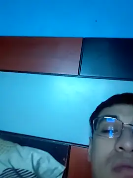 Snapshot of Exotic19cm chatting on 10/22/25, 07:30 Exotic19cm online show from 10/22/25, 07:30