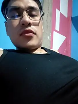 Exotic19cm online show from 11/19/25, 07:30