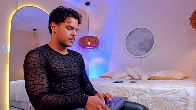 thiago mercer online show from 11/04/25, 10:03