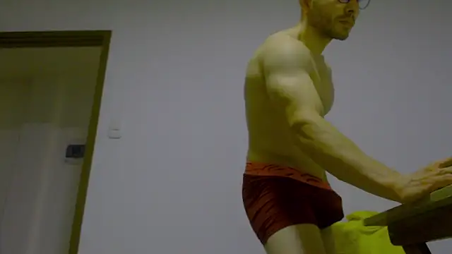 Rocky Muscle online show from 04/12/26, 10:37