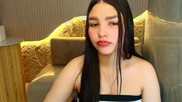 Snapshot of luna__r chatting on 09/13/25, 12:38 luna  r online show from 09/13/25, 12:38