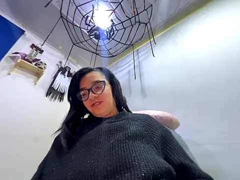 amanne misa online show from 11/10/25, 11:20