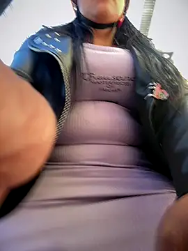 -Mia1 online show from 11/12/25, 12:16