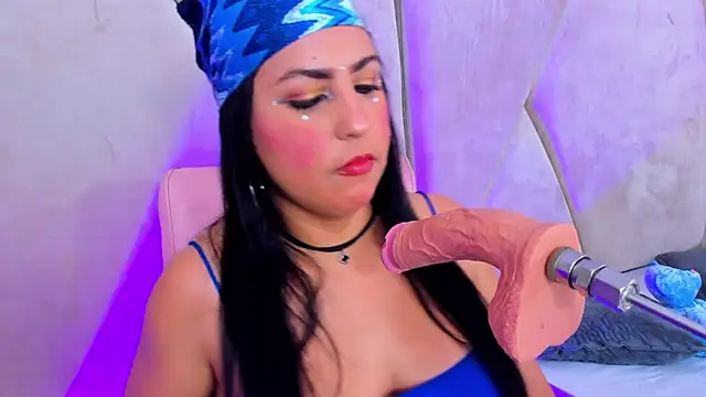 Victoriia Queen online show from 11/01/25, 08:33