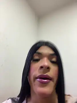 Amira Ember online show from 07/14/26, 07:02