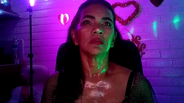 MiiaVelasquez online show from 02/14/26, 04:31