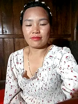 Snapshot of bany-xx chatting on 10/12/25, 11:20 bany-xx online show from 10/12/25, 11:20