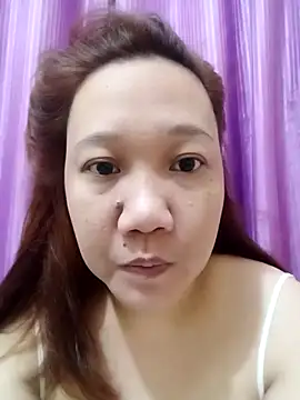 Snapshot of GorgeousPinay69 chatting on 06/13/26, 04:38 GorgeousPinay69 online show from 06/13/26, 04:38
