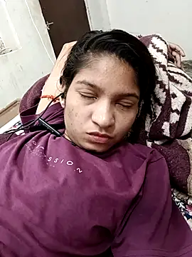 Snapshot of Hotty-sofiya chatting on 10/13/25, 04:45 Hotty-sofiya online show from 10/13/25, 04:45