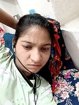 Snapshot of Hotty-sofiya chatting on 10/13/25, 04:51 Hotty-sofiya online show from 10/13/25, 04:51