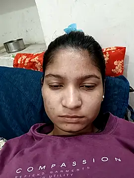 Snapshot of Hotty-sofiya chatting on 10/29/25, 04:15 Hotty-sofiya online show from 10/29/25, 04:15