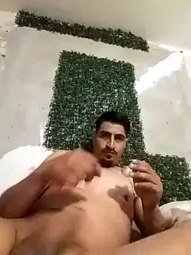 Snapshot of Arce92 chatting on 03/15/26, 11:16 Arce92 online show from 03/15/26, 11:16