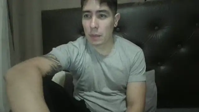 Snapshot of 9999Alez chatting on 06/16/26, 03:20 9999Alez online show from 06/16/26, 03:20