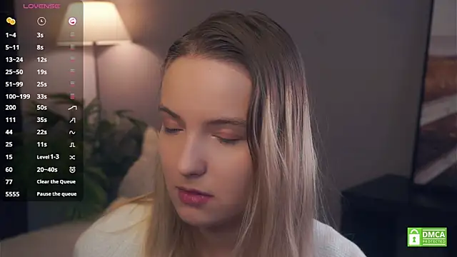 HongTomczak online show from 10/27/25, 06:17