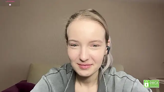 HongTomczak online show from 02/24/26, 07:39