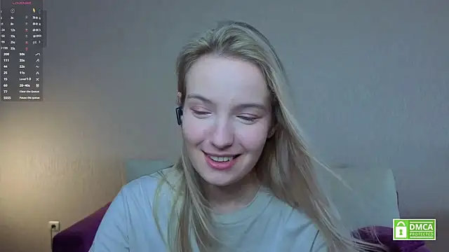 Snapshot of HongTomczak chatting on 06/10/26, 07:40 HongTomczak online show from 06/10/26, 07:40
