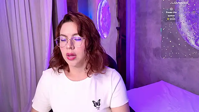 Celineblossom  online show from 10/16/25, 04:41