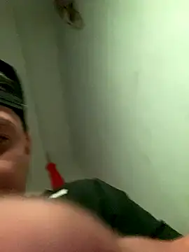 Jrivera22 online show from 11/25/25, 05:29