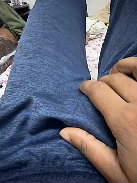 Snapshot of Honeyxoxx chatting on 03/27/26, 04:51 Honeyxoxx online show from 03/27/26, 04:51