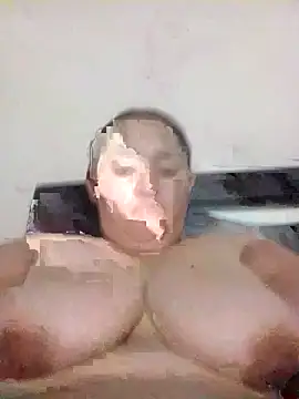 Snapshot of Sexyy-BBW chatting on 09/22/25, 12:34 Sexyy-BBW online show from 09/22/25, 12:34