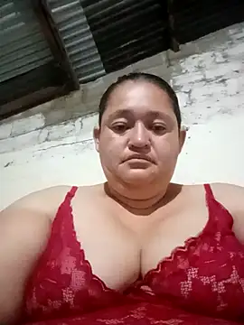 Snapshot of Sexyy-BBW chatting on 10/19/25, 08:26 Sexyy-BBW online show from 10/19/25, 08:26